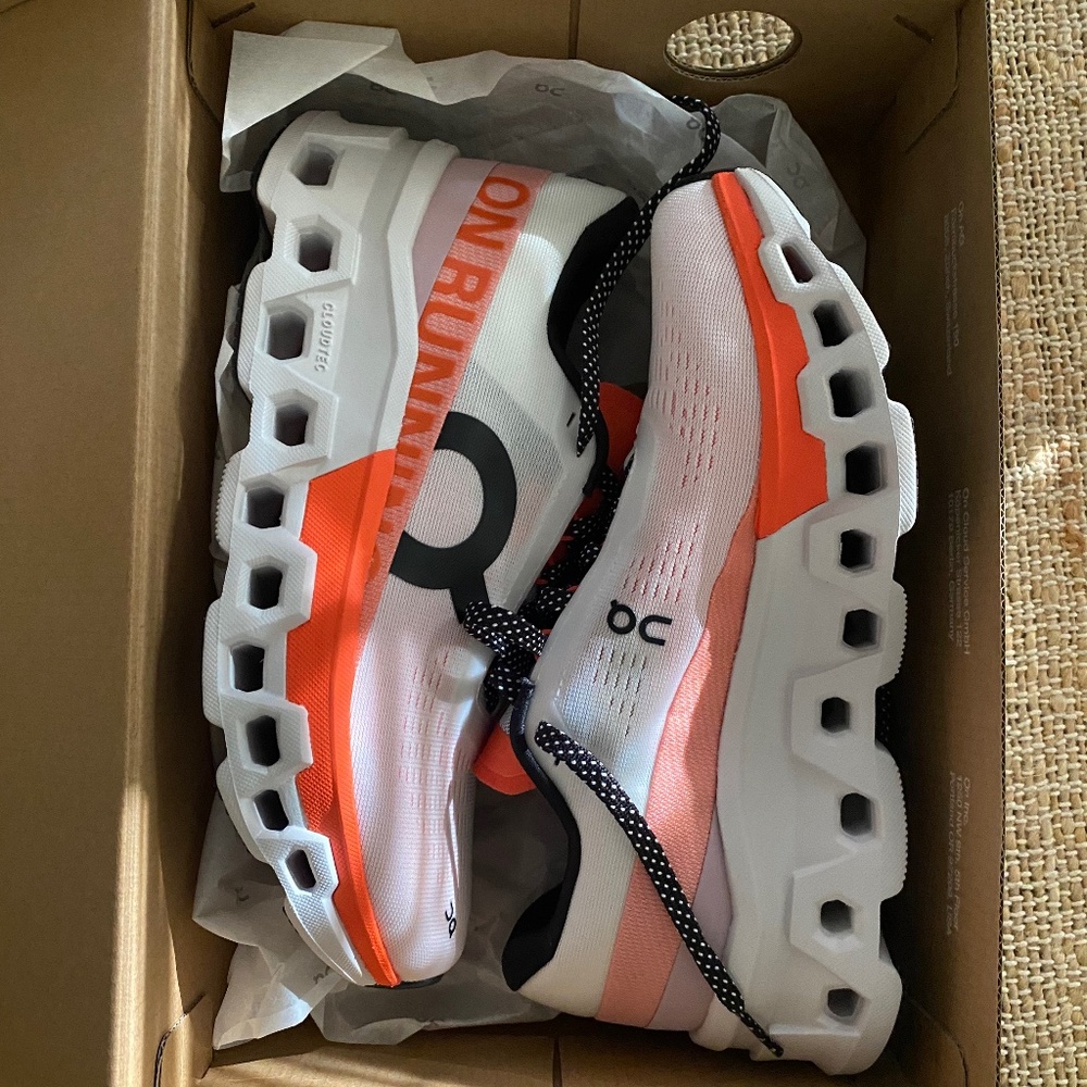 ON Cloud Running shoes Cloudmonster2